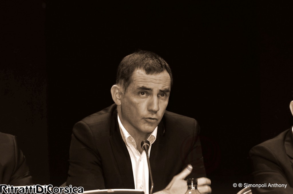 gilles simeoni meetingAmnistieReforme6mars2015 (27)