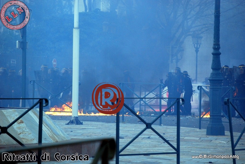 ManifBastia040409tirtendu (19)